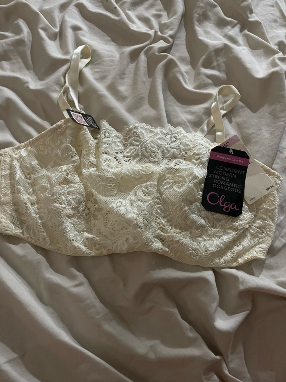 Olga Lace Bralette in Ivory